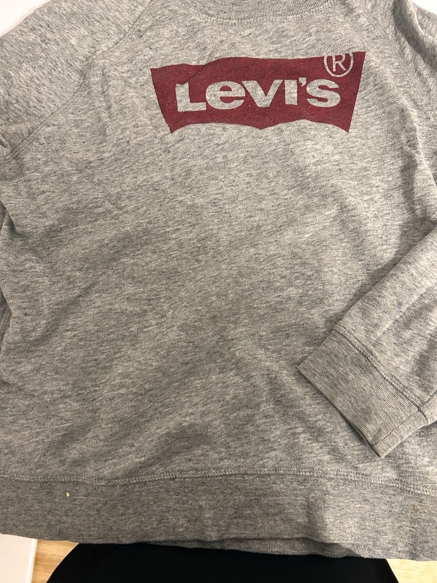 Lots de vêtements: Lot de cinq articles – D'occasion à Meyrin par ubz_72xl 4