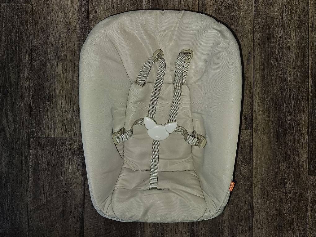 Stokke Seggioloni: Stokke Tripp Trapp Newbornset, älteres Modell – Usato da Schüpfen venduto da SANNYLI31