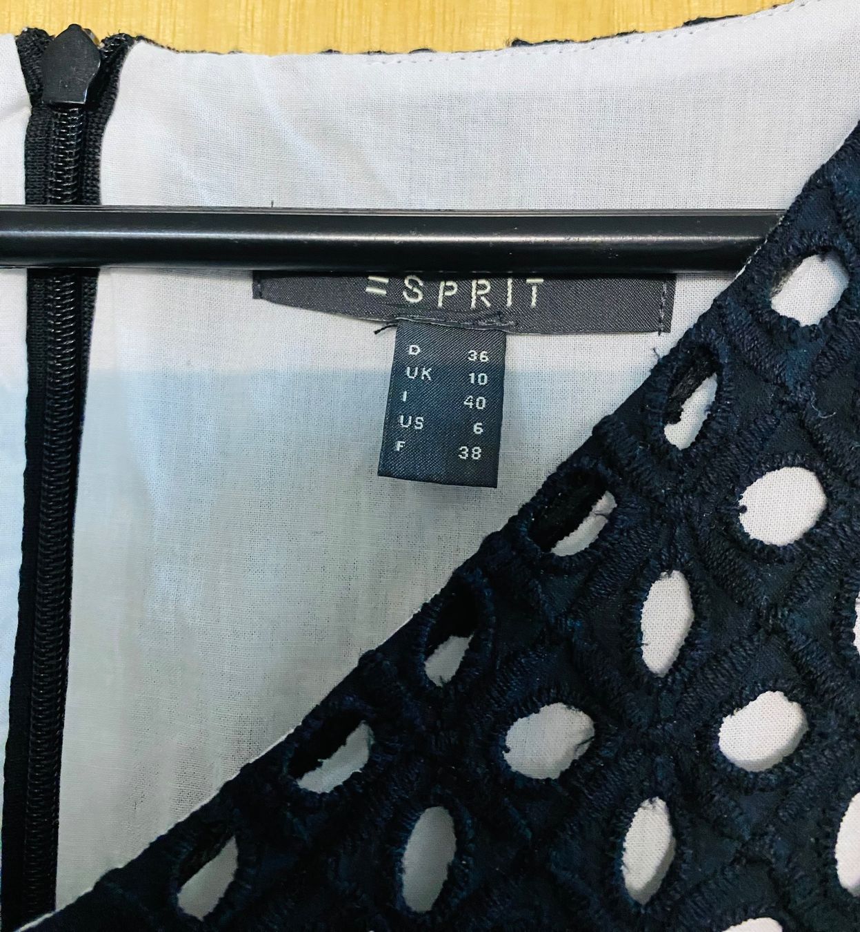 Esprit Vestiti: Leichtes Damen Kleid, Esprit, Gr. 36,  Neu – Nuovo (secondo la descrizione) da Bözberg venduto da RosmarieOb 2