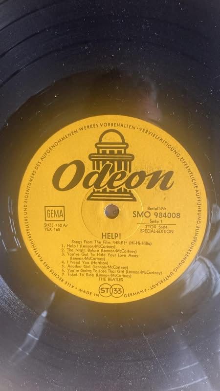 Vinyles: Vinyle The Beatles Help! Odeon SMO 984008 – D'occasion à Fontenais par Jul_qv7b 5