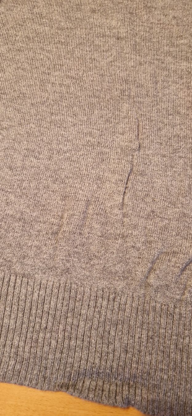 Pulls & Sweat-shirts: Pullover – Neuf (Voir description) à Ulisbach par bri_ws2m 1