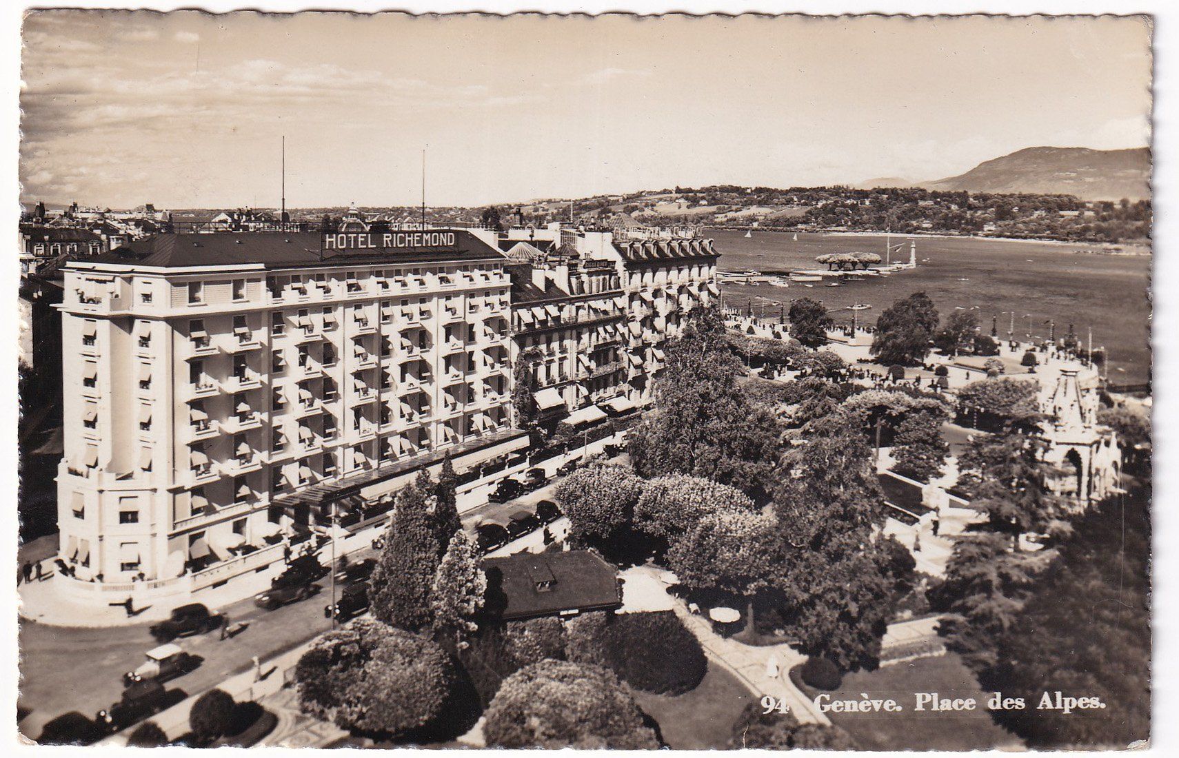 Cartoline postali: Genève Place des Alpes 1947 – Usato da Cormoret venduto da Pascalll2001