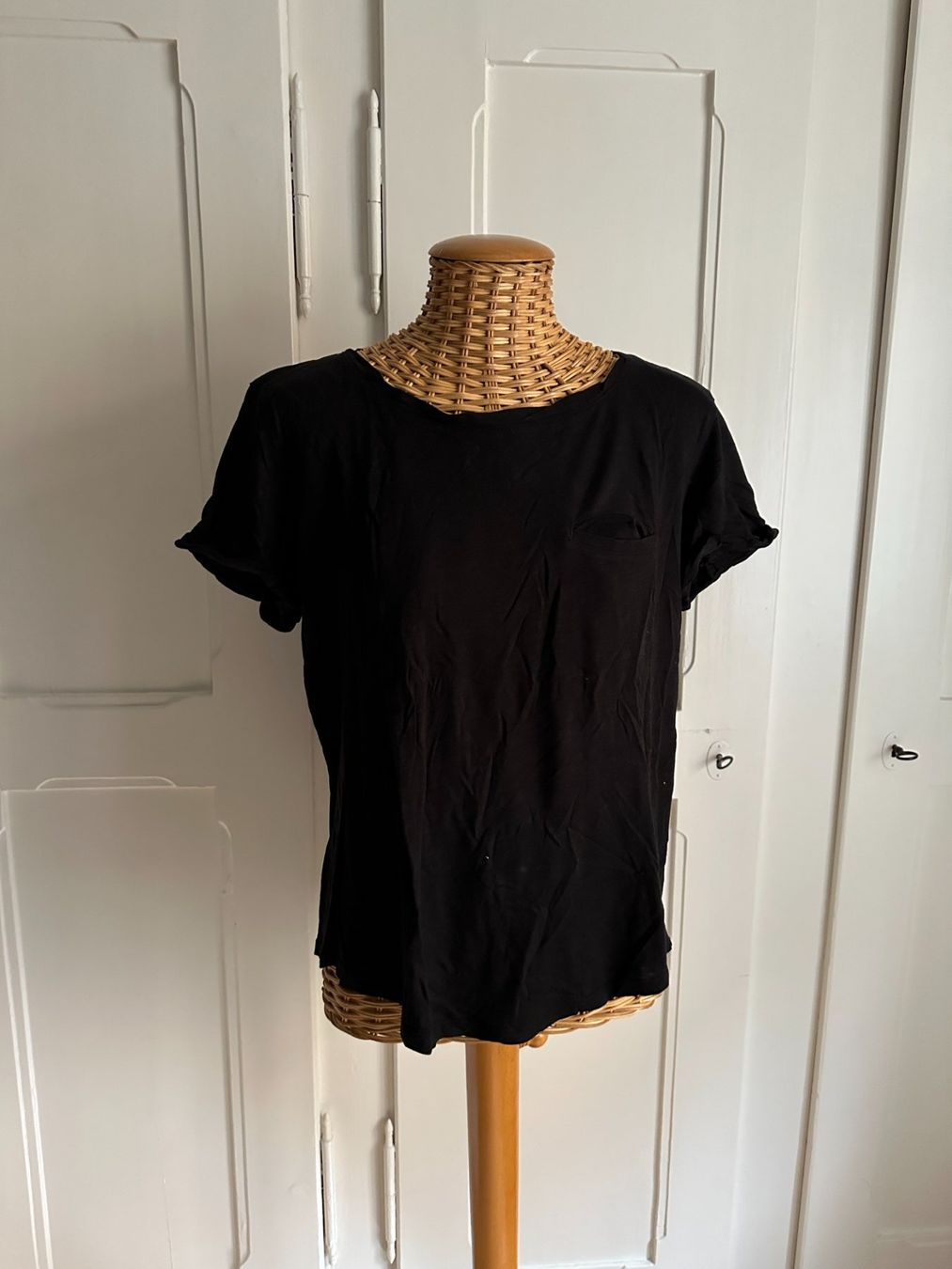 H&M T-shirt: T-Shirt schwarz locker S – Usato da Zürich venduto da Diazaio