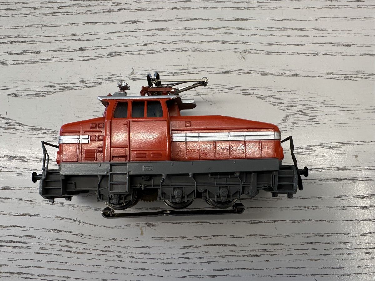 Märklin Modelleisenbahnen: Märklin 3044 EA 800 – Gebraucht aus Lupsingen von New-Haven 3