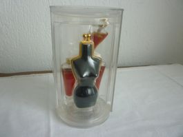 JP GauthierThe "purse" Spray