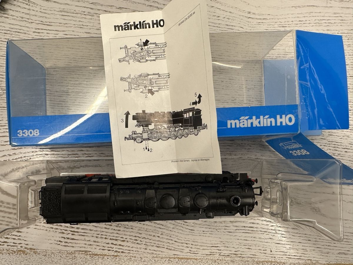 Märklin Modellini di ferrovie: Märklin 3308 DB BR 85 Tenderlok – Usato da Lupsingen venduto da New-Haven 6