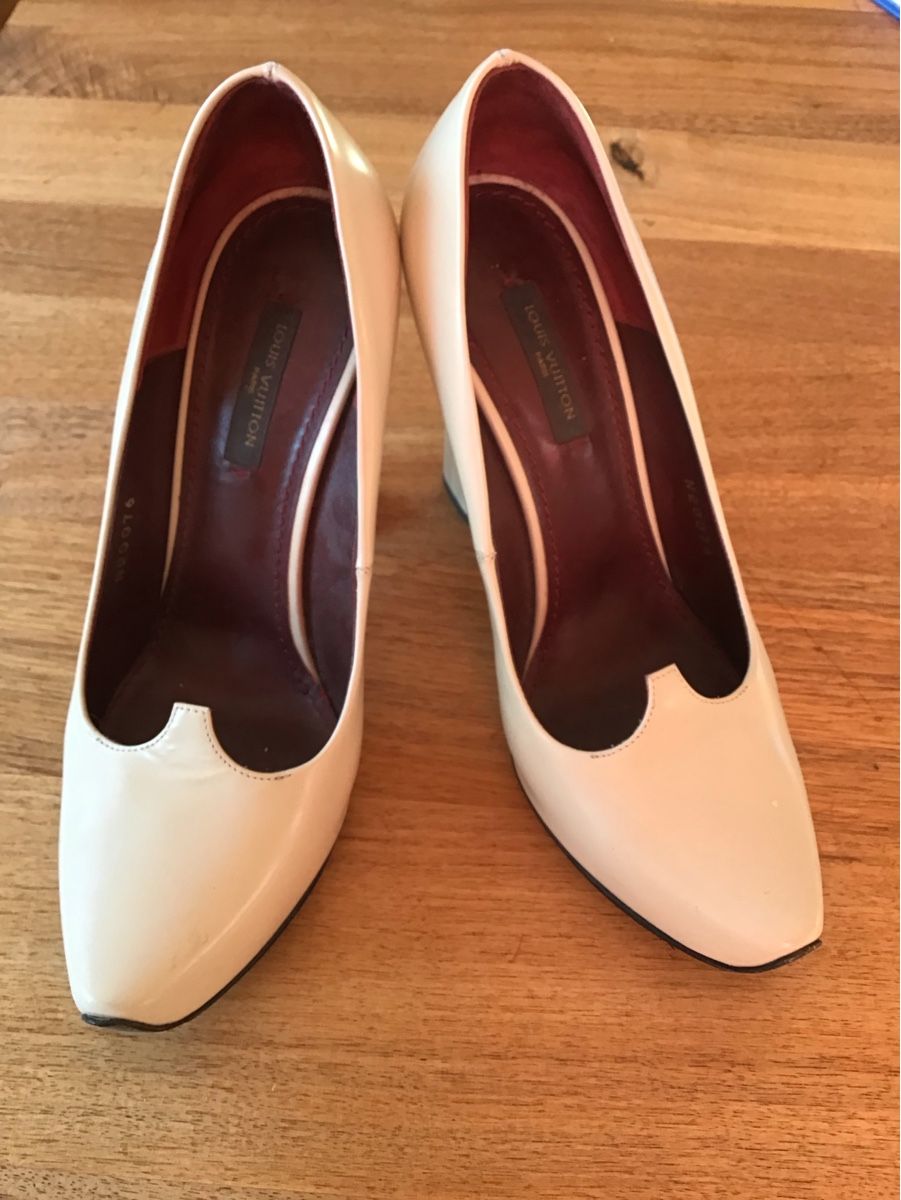 Louis Vuitton Damenschuhe: Louis Vuitton – Gebraucht aus Zürich von pathans