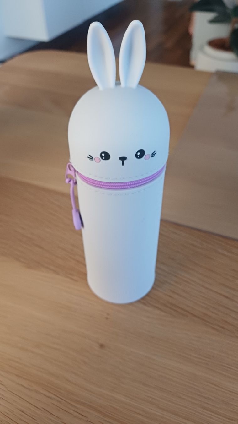 Legami Autres écriture & dessin: Original Legami Etui Hase – D'occasion à Adligenswil par fabianbrunner