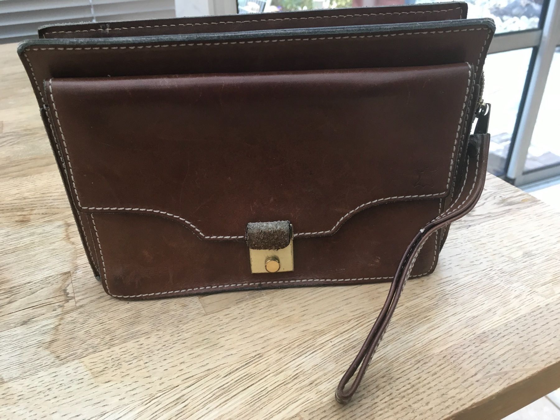 Taschen: Tasche, Pochette, Herren/Damen Leder, – Gebraucht aus Bern von antigua13