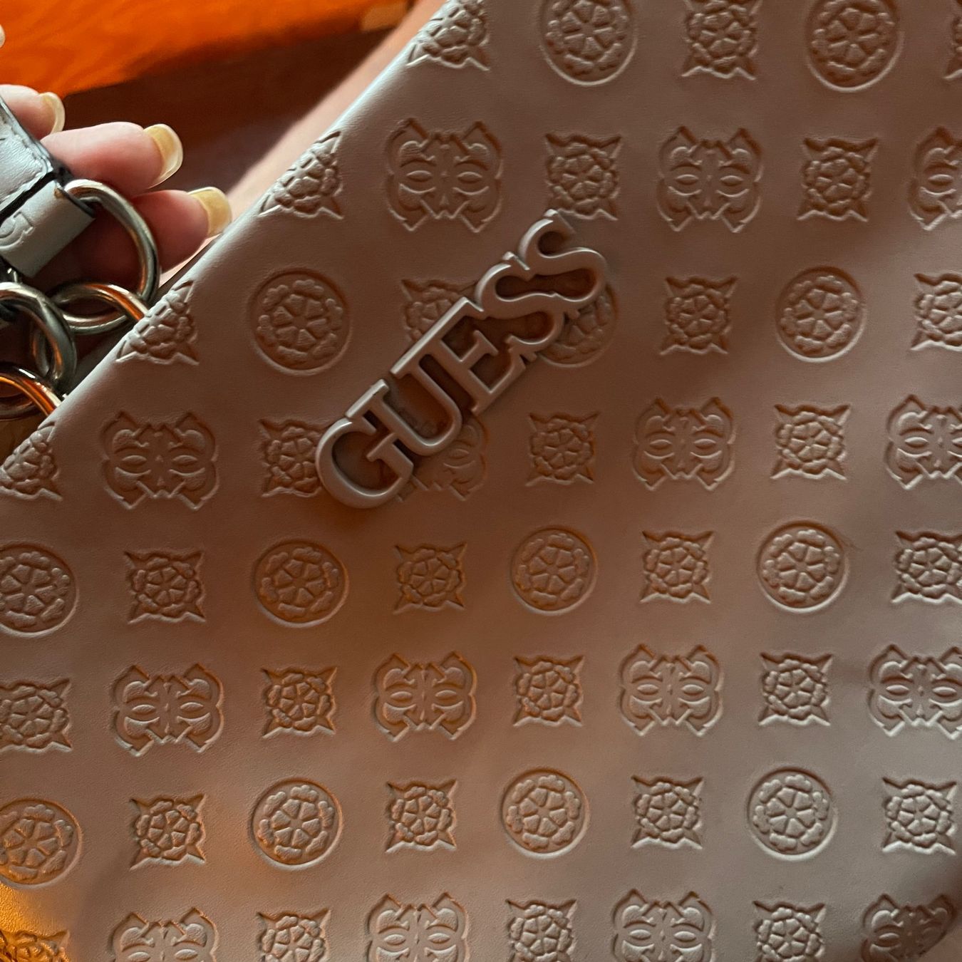 Guess Borse da donna: Borsa GUESS -Originale! in bell colore elegante e spaziosa – Nuovo (secondo la descrizione) da Gordevio venduto da LanaZimm 5
