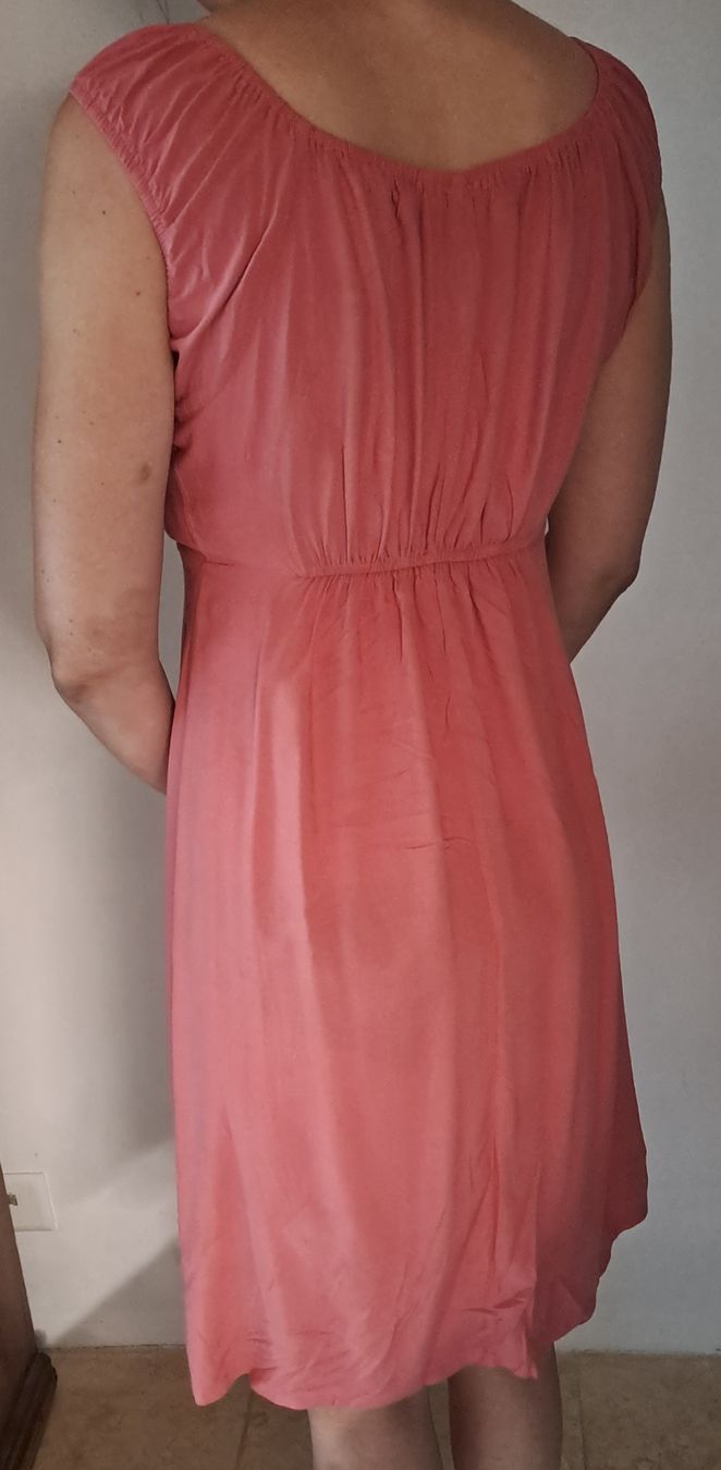 Robes: Robe d'été rose corail XS – Neuf (Voir description) à Rolle par Loutre84 1