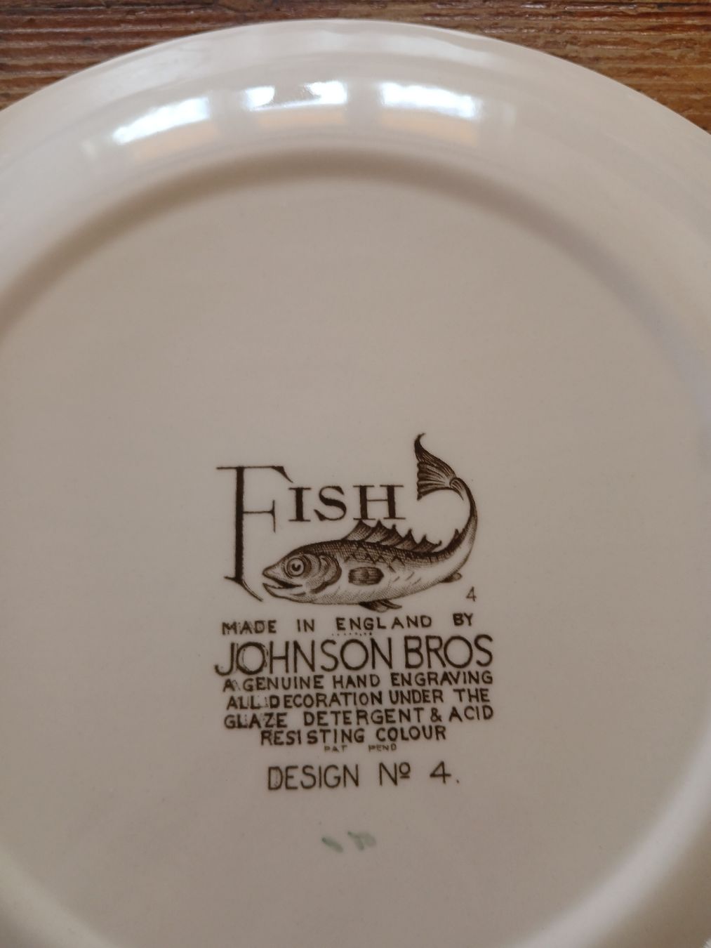 Geschirrsets: Service de table Johnson Bros  vintage décor poissons – Gebraucht aus Corcelles-Payerne von evalyne 4
