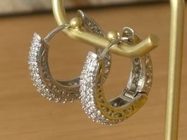 Luxus Elegante Ohrstecker /Creolen   Silberfarben