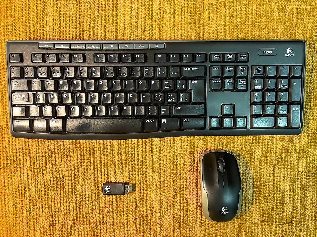 Tastaturen: Logitech K260 Bluetooth Keyboard & Maus – Gebraucht aus Adligenswil von g-day-mate