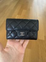 Porte carte classique rabat Chanel 