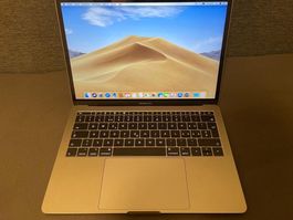 Apple MacBook Pro Laptop silber neuwertiger Zustand