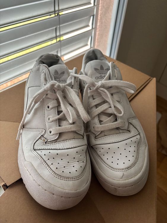 Adidas Scarpe da donna: Adidas Schuhe – Usato da Bern venduto da Iuliia_novova 2
