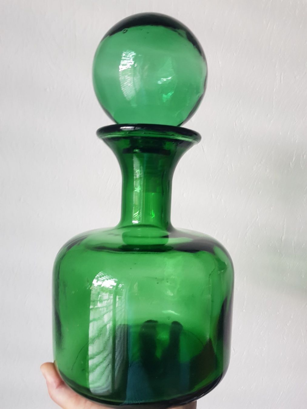 Caraffe: Vintage grüne Glaskaraffe-Dekanter – Usato da Lengnau BE venduto da Mango888 1