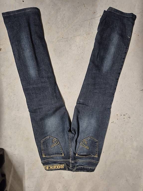 Jeans: Rocker Jeans Damen – Usato da Oberbüren venduto da sil_xzt2 1