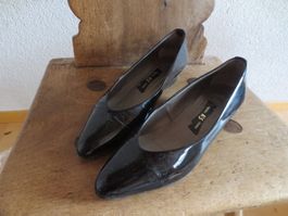 Lack Damen Pumps Gr. 38 K & S