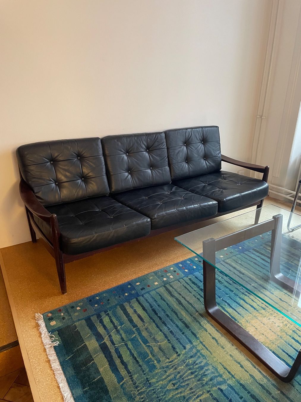 Divani: Danish Teak Leder Sofa / Lounge – Usato da Bern venduto da v_l_f6tq 1