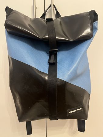 FREITAG CLAPTON
