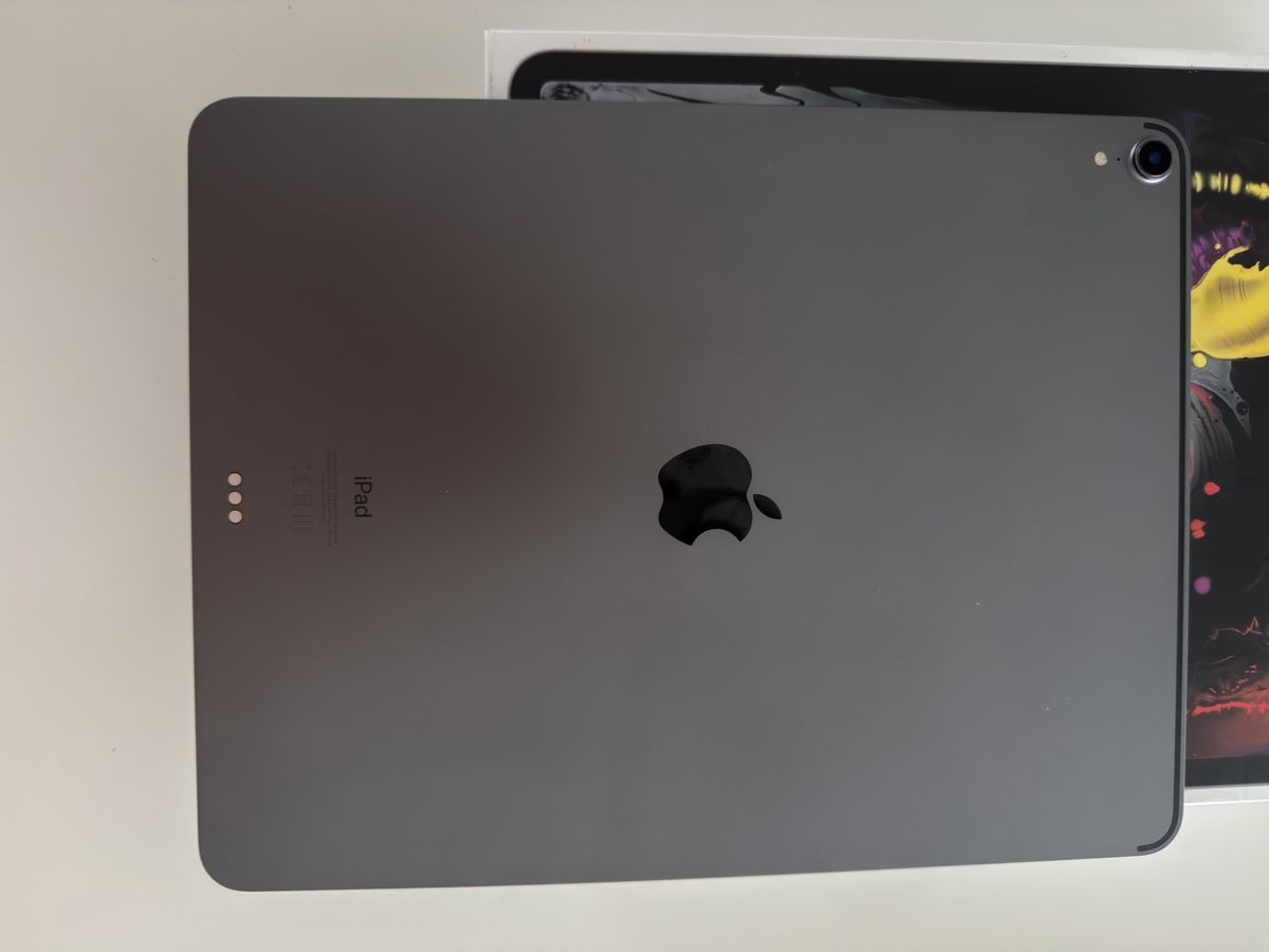Apple Tablet PC: iPad 12.9 Gen 3 64 Gb – Gebraucht aus Oftringen von iChange 1