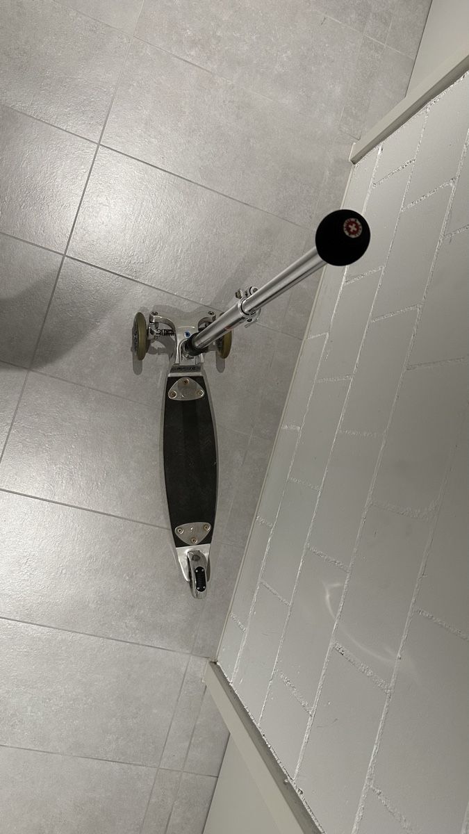 Micro Kickboard: Kickboard – D'occasion à Meggen par fdi_9jbk 3