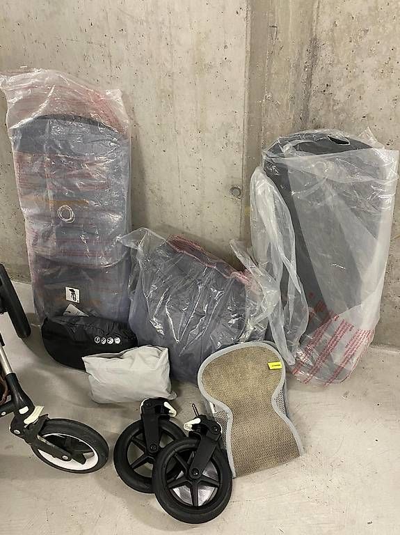 Kinderwagen: Bugaboo Fox – Gebraucht aus Chur von Stroemberg 1