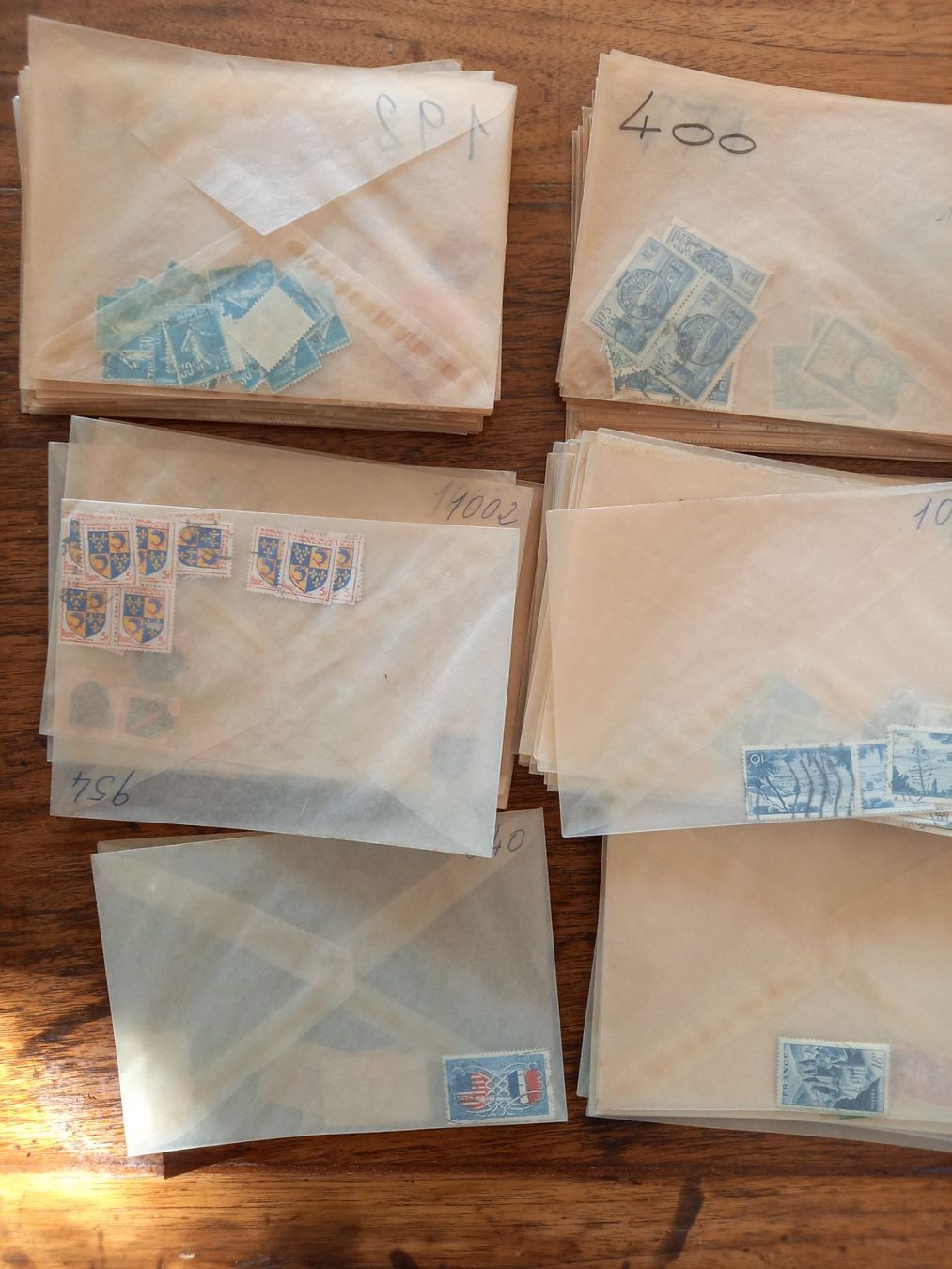 Tutti i francobolli: grosse quantité de timbres de France oblitérés – Usato da Lausanne venduto da leneko 1