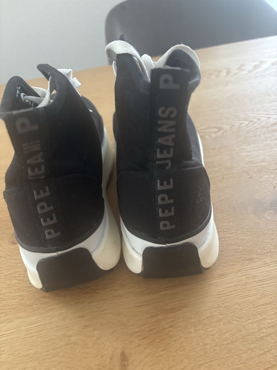 Scarpe da donna: Sneaker Gr.41 Pepe Jeans – Usato da Zug venduto da Biki72 2