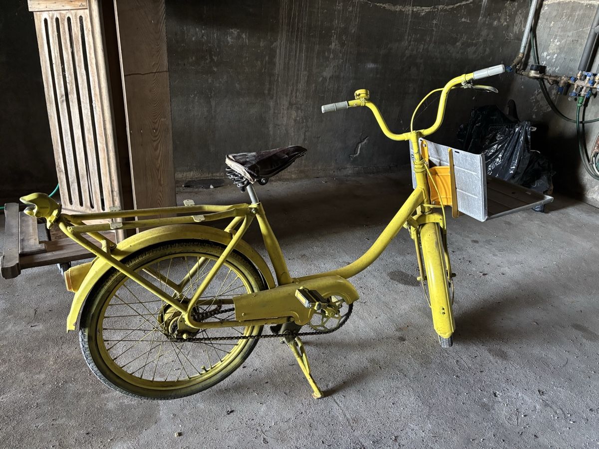 Biciclette: Ancien vélo de la poste  – Usato da Les Rasses venduto da cli_d99j 3