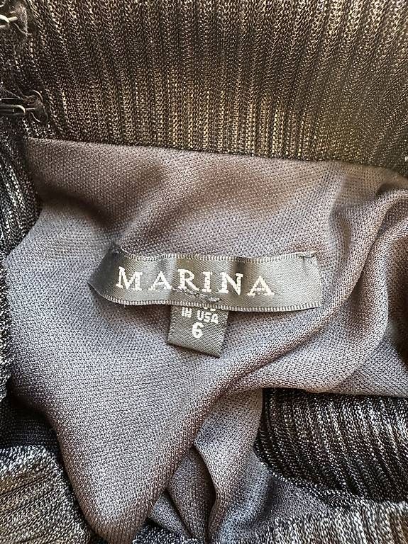 Vestiti: Kleid schwarz mit dezentem Glitzer – Usato da Dättwil AG venduto da Laurii88 2