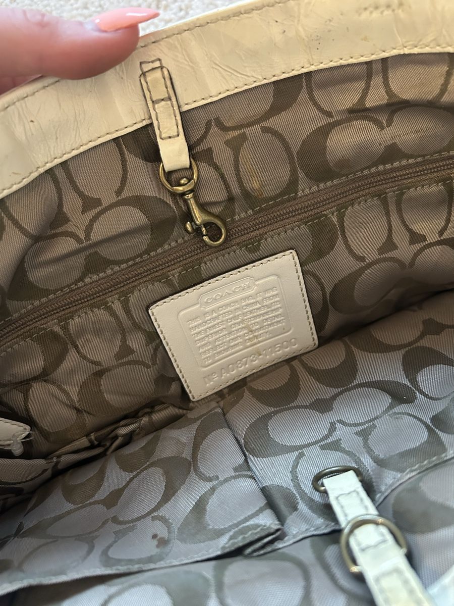 Coach Borse da donna: cute vintage coach bag white  – Usato da Dietlikon venduto da leaaasells 4