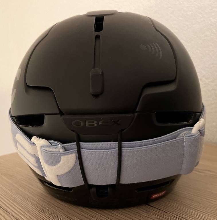 Occhiali & Lenti: Skibrille Oakley Flight Tracker XM hellblau – Usato da Münsingen venduto da cla_5v9c 4