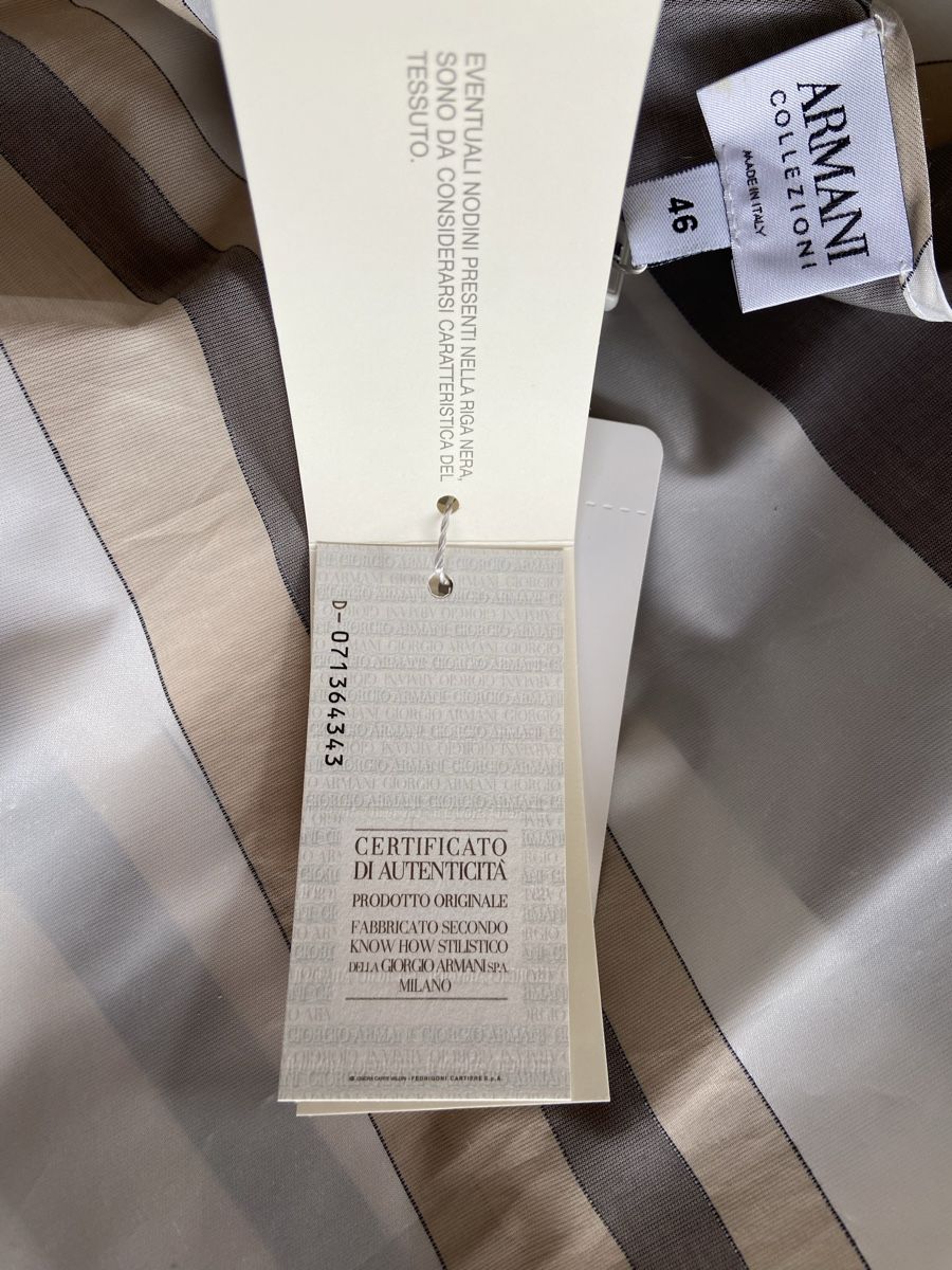Armani Camicette: Camicia Giorgio Armani Collezioni Mis 46 IT – Nuovo e nell'imballaggio originale da Davesco-Soragno venduto da dvf_7h6d 1