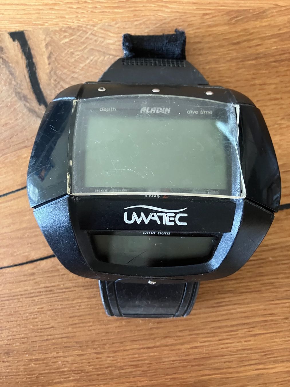 Smartwatch: Tauchcomputer Aladin ohne Batterie – Usato da Thun venduto da Bianca-Schweiz