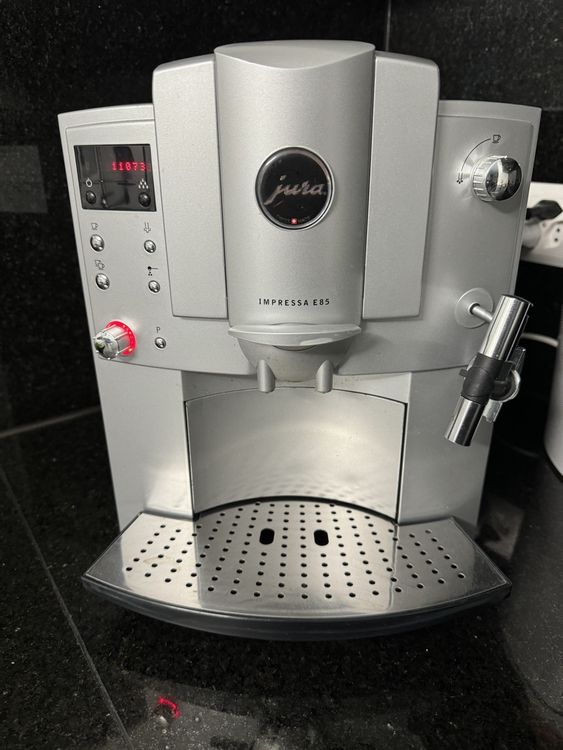 Jura Kaffeemaschine Kaufen auf Ricardo