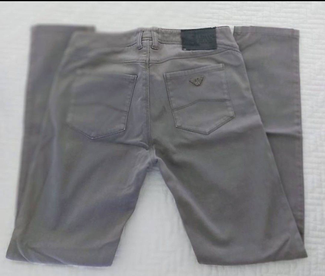Armani Jeans: Armani Jeans  – D'occasion à Zürich par Babadermf 2