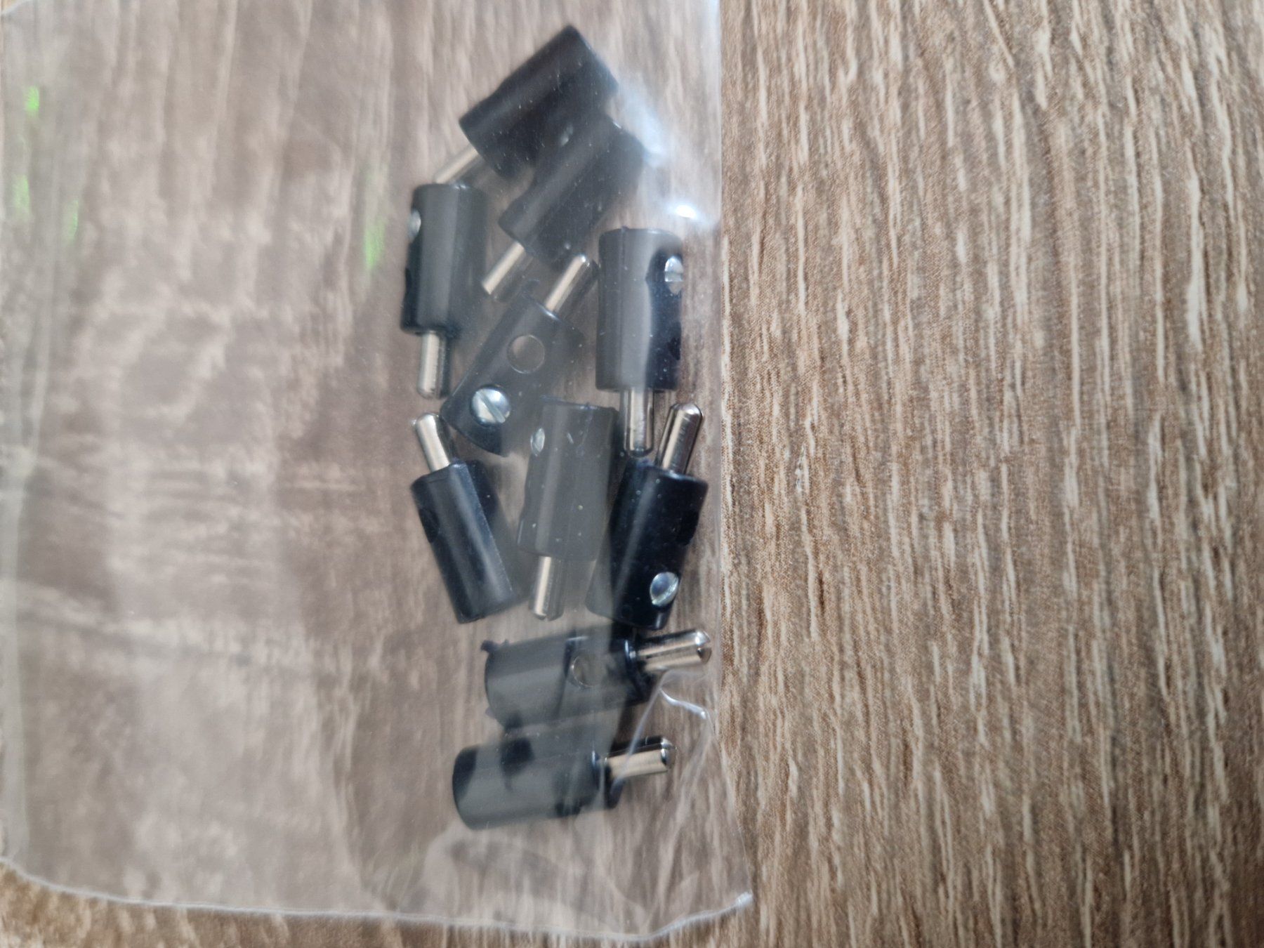 Modellini di ferrovie: Connecteur 2,6mm 10 pièces/noir – Nuovo e nell'imballaggio originale da la cibourg venduto da t-m-a