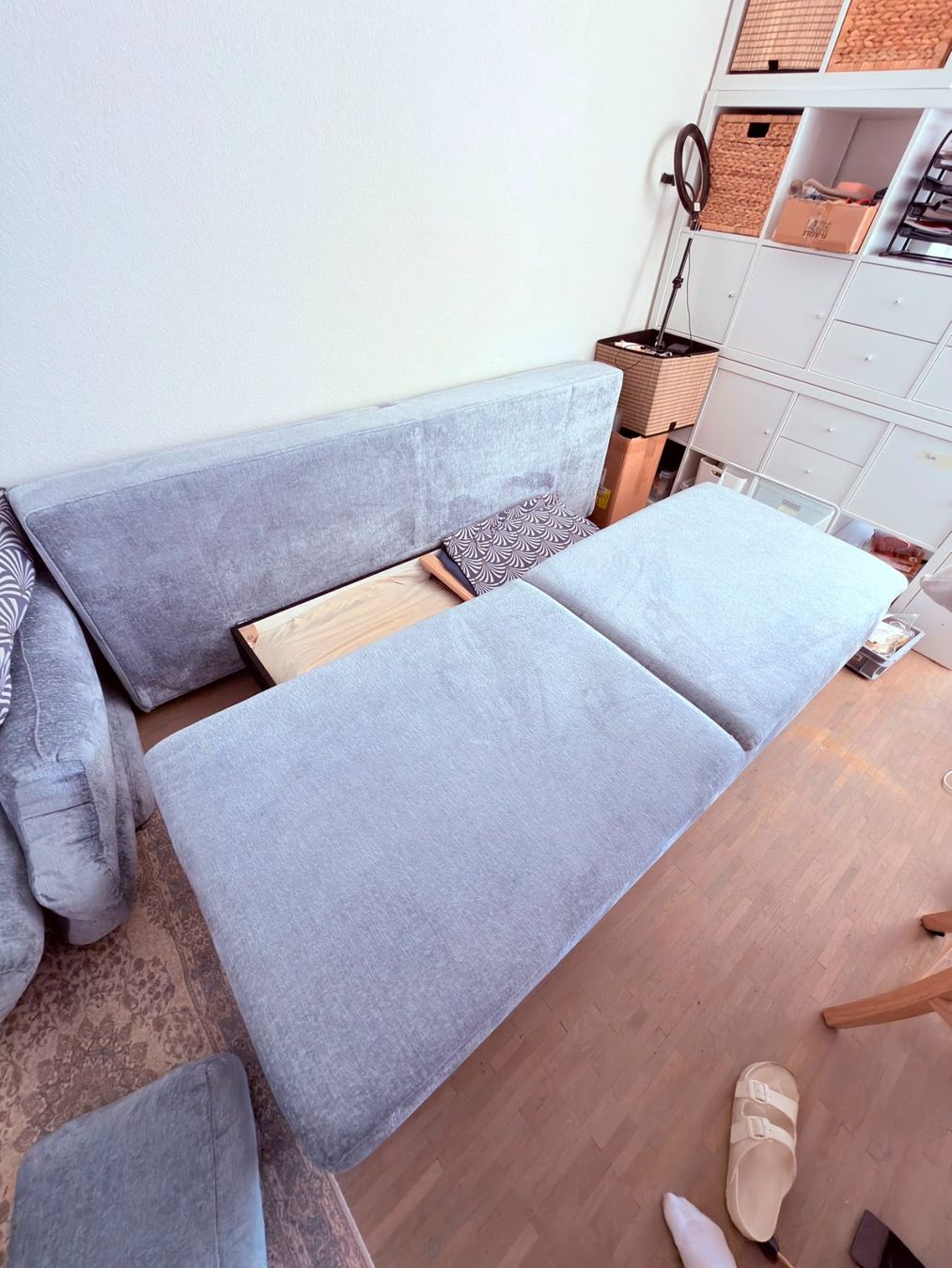 Sofas: Schlafsofa -  Ausklappbar mit Stauraum – Gebraucht aus Biberist von MaxP9 1