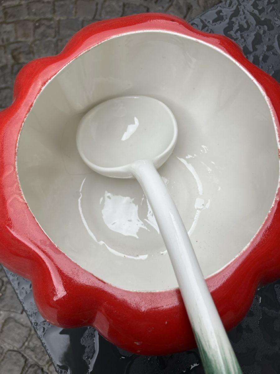 Piatti di portata: Soupière originale barbotine tomate. Italy – Usato da La Neuveville venduto da Canelle4 5