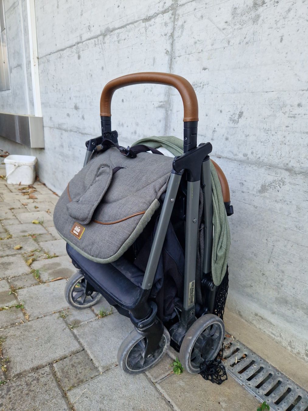 Joie Kinderwagen: Buggy Joie - Tannengrün – Gebraucht aus Pratteln von Rookie 2