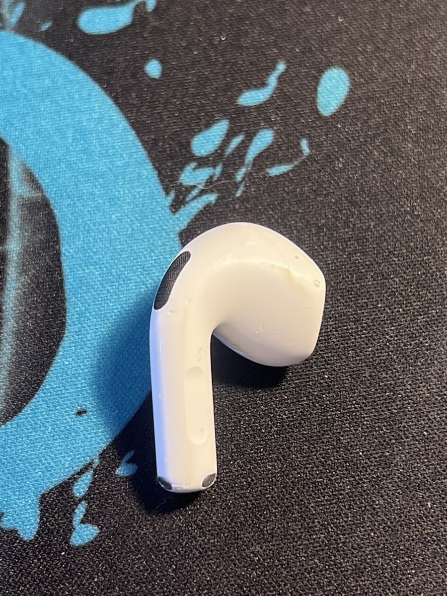 Apple Casques audio: Rechter AirPods A3055 Original – D'occasion à Wädenswil par dai_2bcv