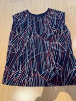 Schickes Sommer Top, Grösse M, neuwertig, dunkelblau/rot