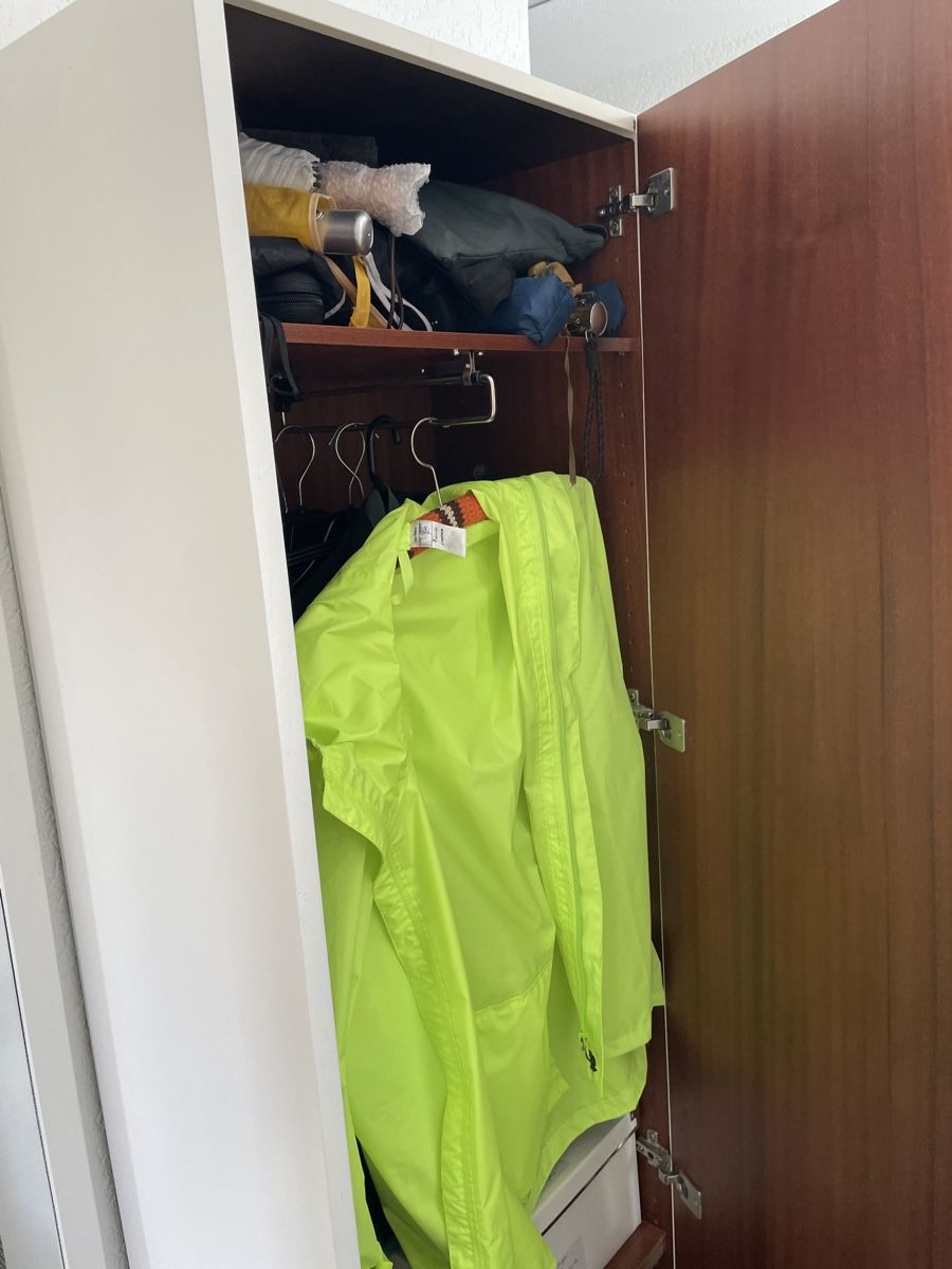 Guardaroba: Garderobe  – Usato da Lengnau AG venduto da DrSnugglers 1
