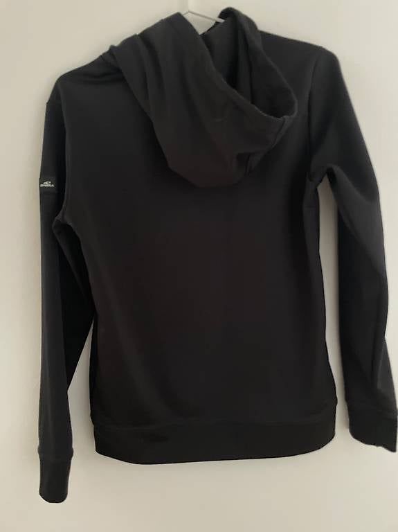 Pullover & Sweatshirts: Sweatshirt O‘Neill – Gebraucht aus Ilanz von ber_p7gr 1