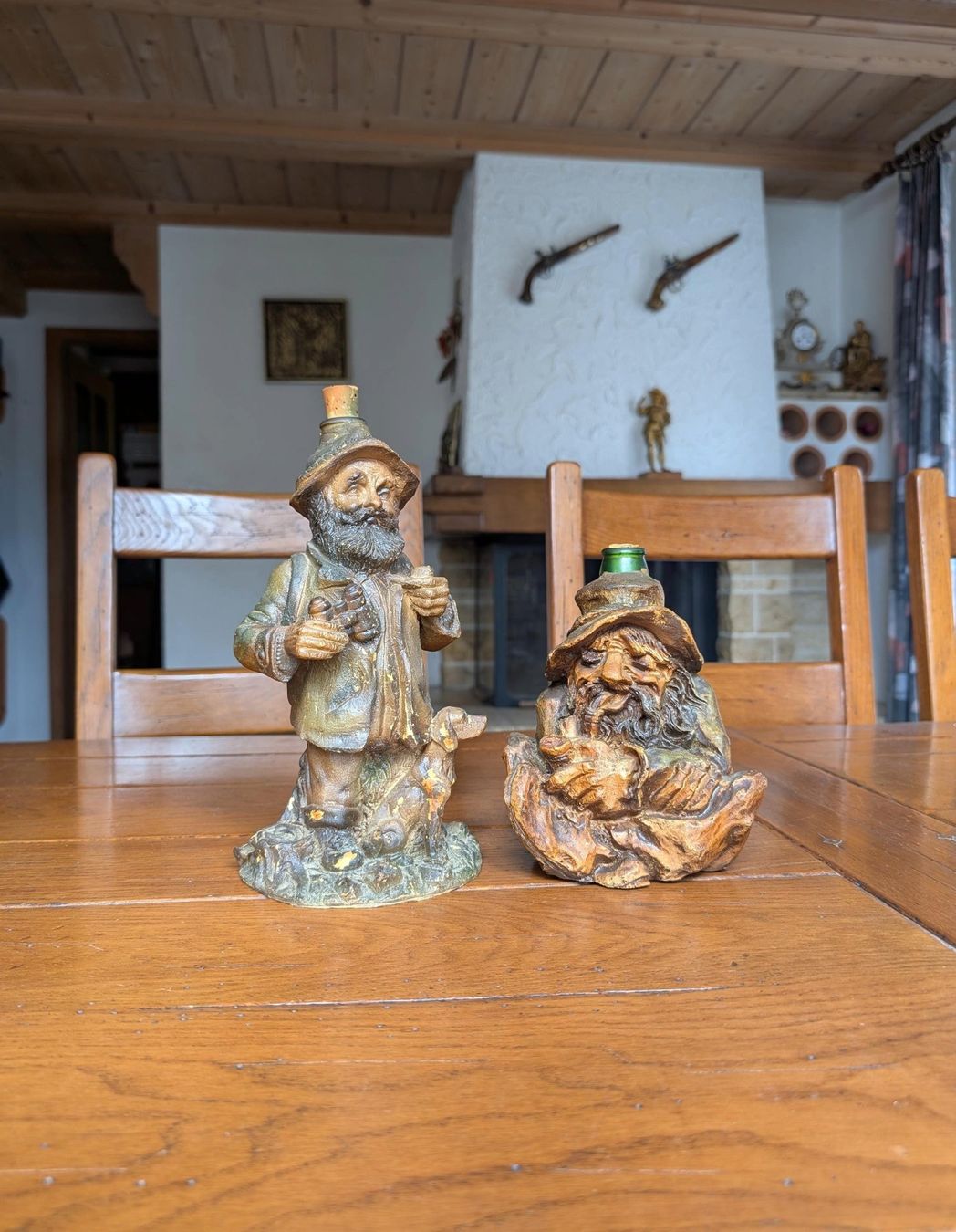 Caraffe: Schnapsflaschen Set Jäger & Pfeife, Vintage – Usato da Bützberg venduto da SchweizerFund
