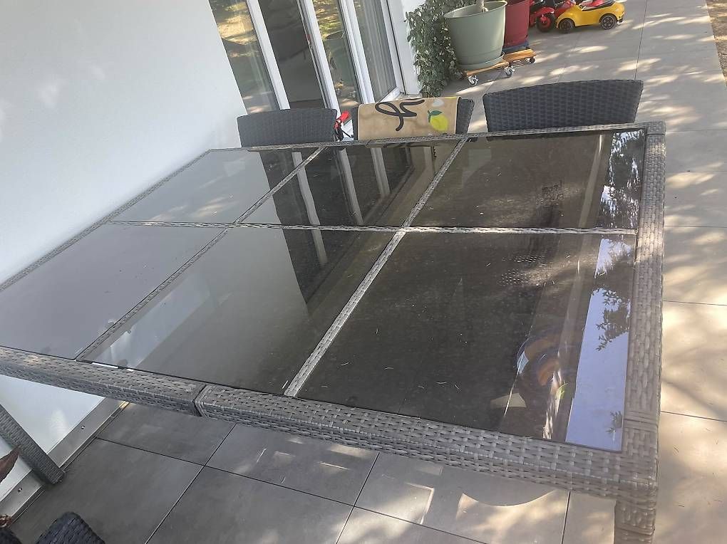Tables: Table de jardin  – Neuf avec emballage d'origine à Villars-sur-Glâne par kirkyoyo 2