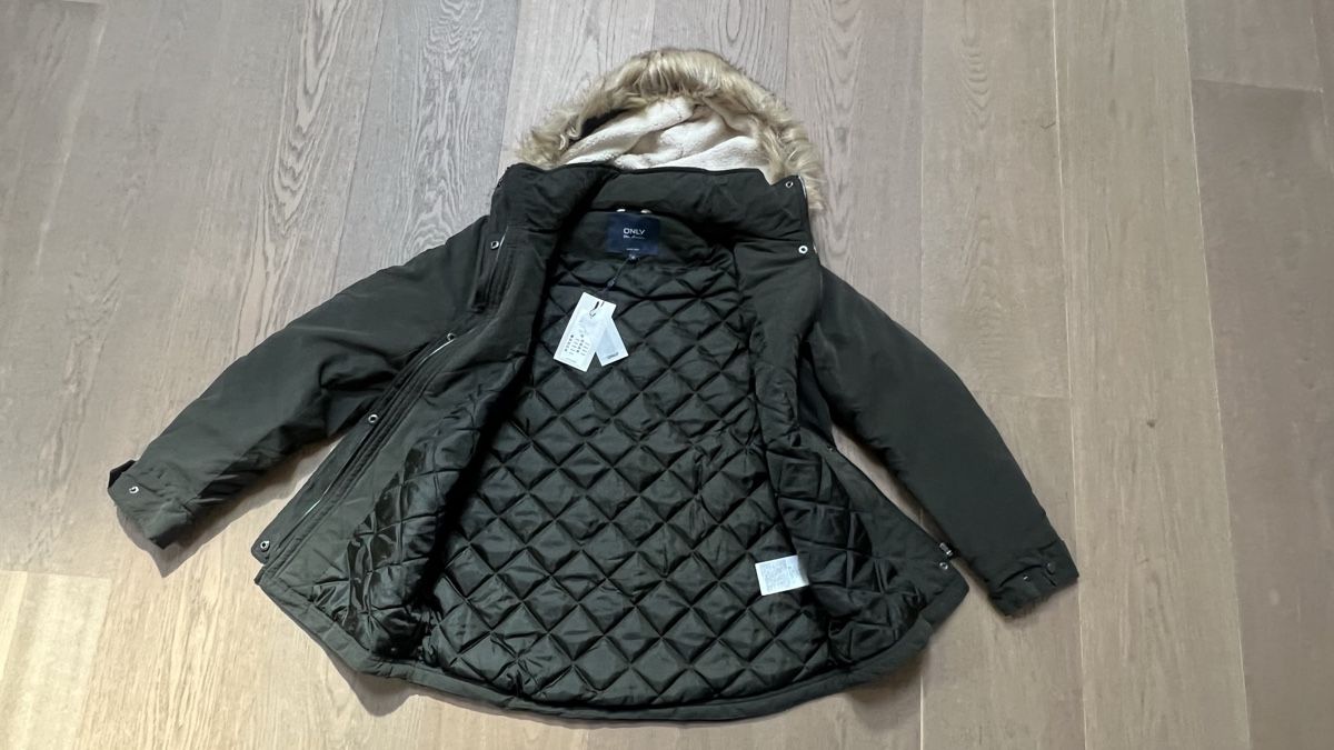 Only Giacche: Only Jacke Gr.M - Neu – Nuovo e nell'imballaggio originale da Visp venduto da bluenero 3